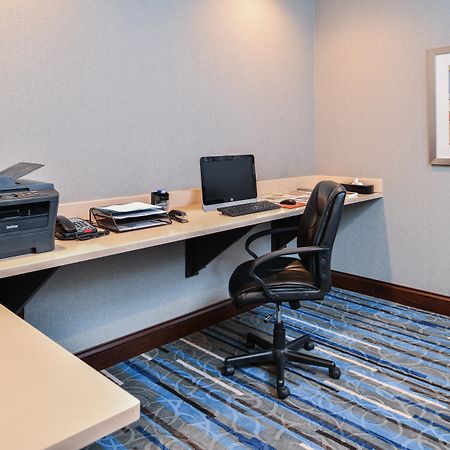 Holiday Inn Express Hotel & Suites York By Ihg Kültér fotó